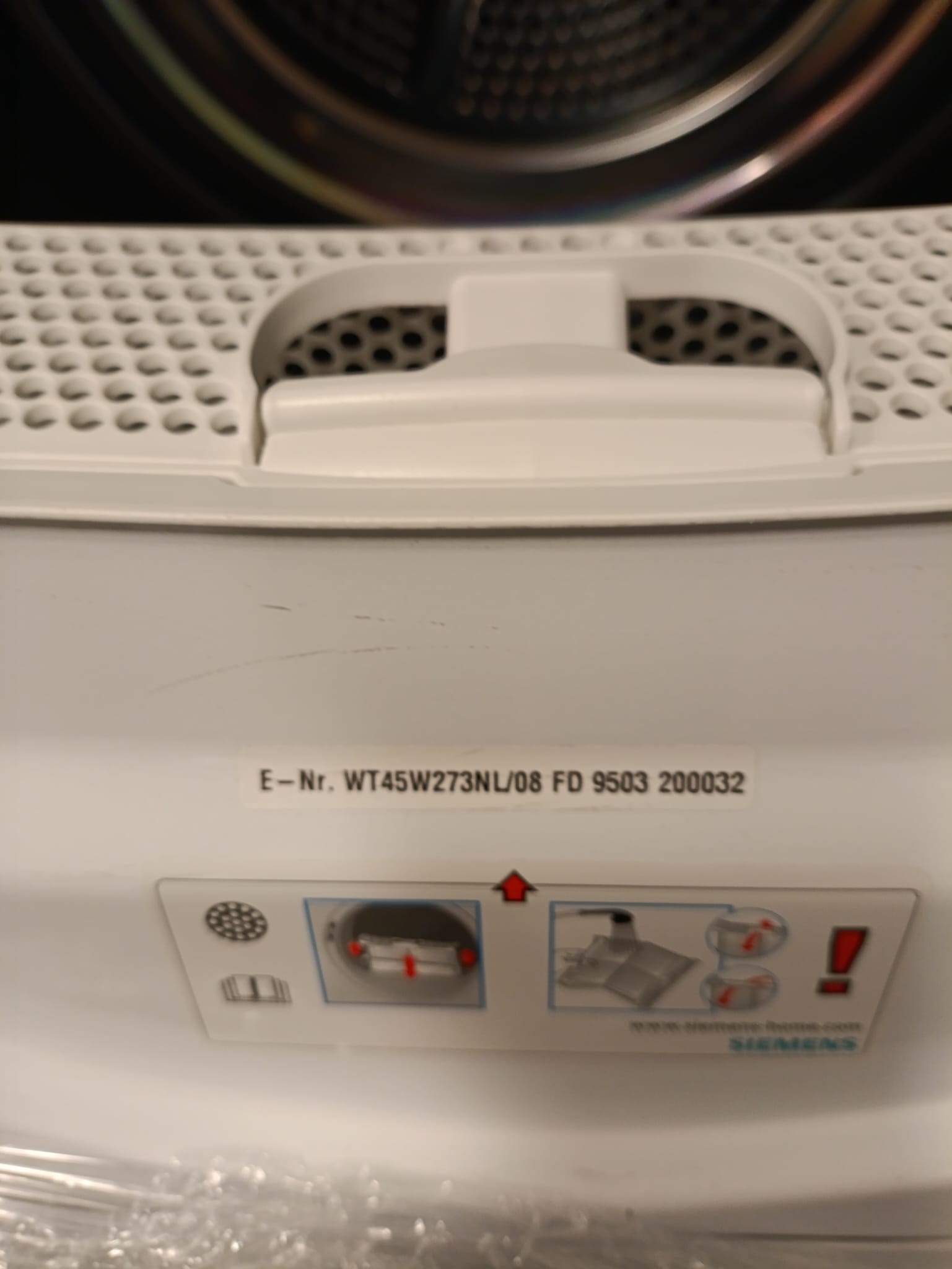 Siemens WT45W273NL droger warmtepomp met 8 kg - Image 2